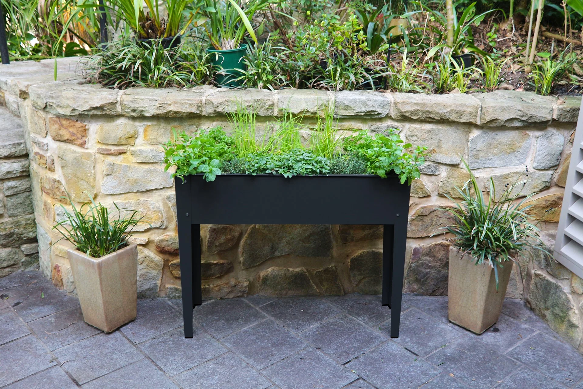 Greenlife Raised Garden Planter 1000 x 300 x 800mm - Charcoal - Image 4