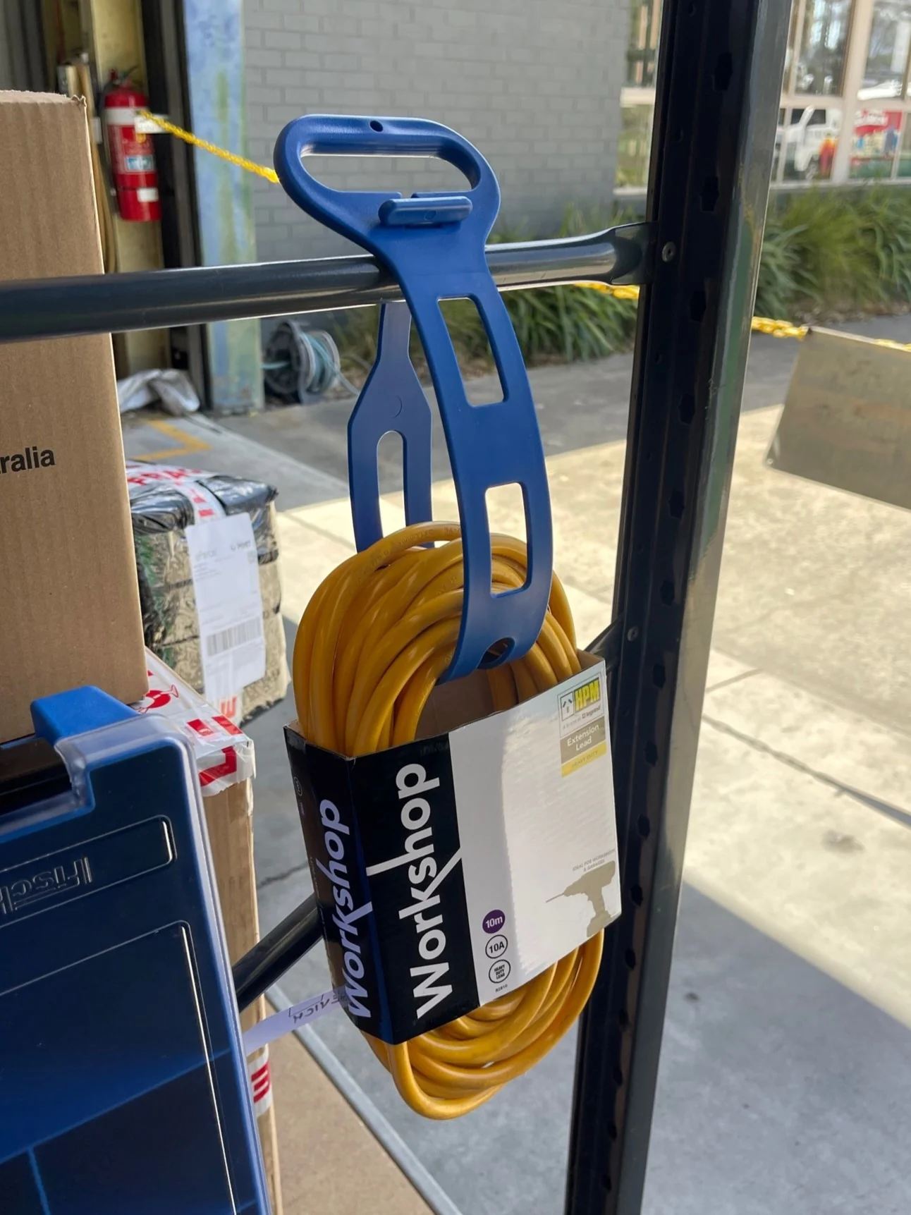 Fischer Plastic Utility Straps 2 Pack - Blue and Yellow - Image 8