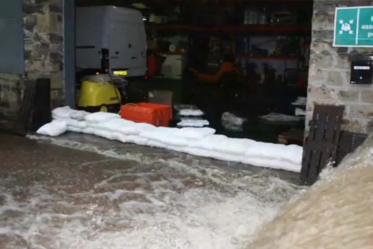 FloodSax - The Sandless Sand Bags for Flooding, Leaks, Drains & Water Events - Image 3