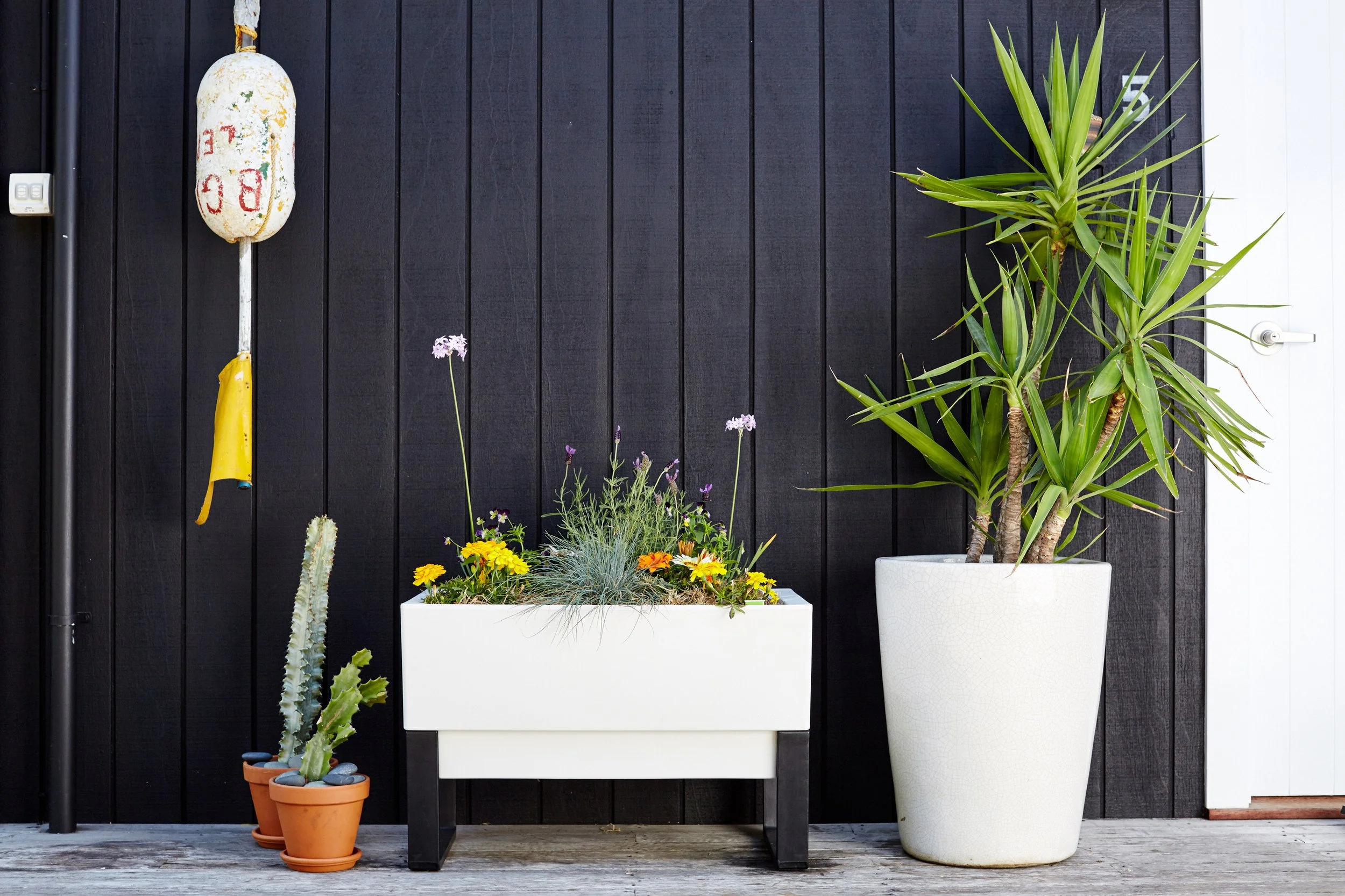 Glowpear Urban Garden Planter - Self Watering Planter Box Kit - Image 6