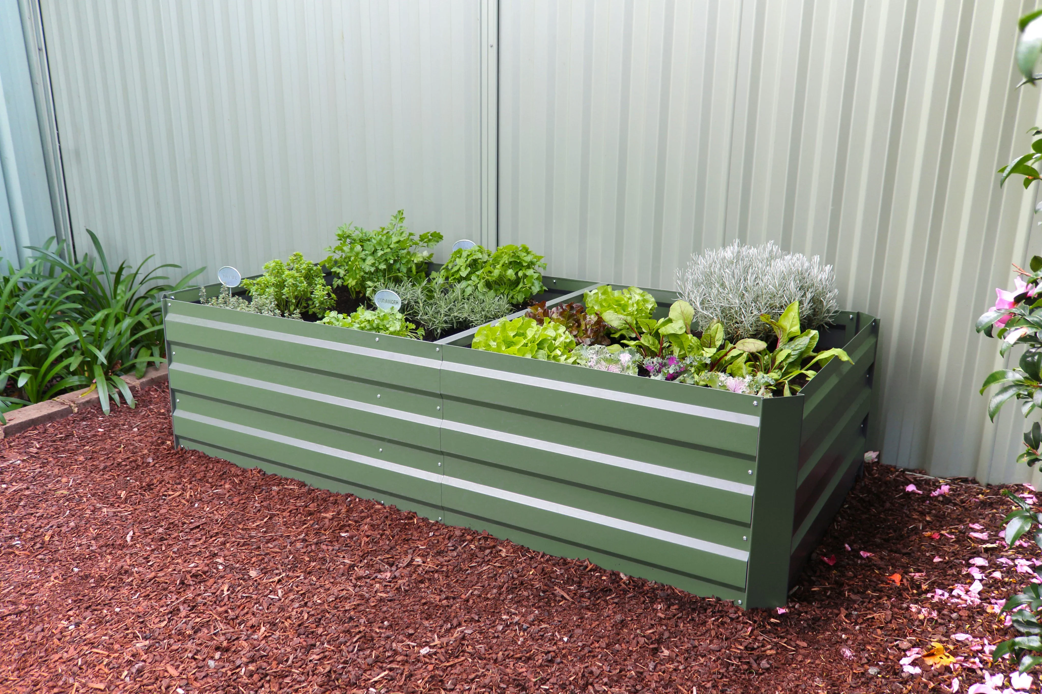 Greenlife Premium Large Raised Garden Bed with 4 Support Braces 1800 x 900 x 450mm Eucalypt Green - Image 4
