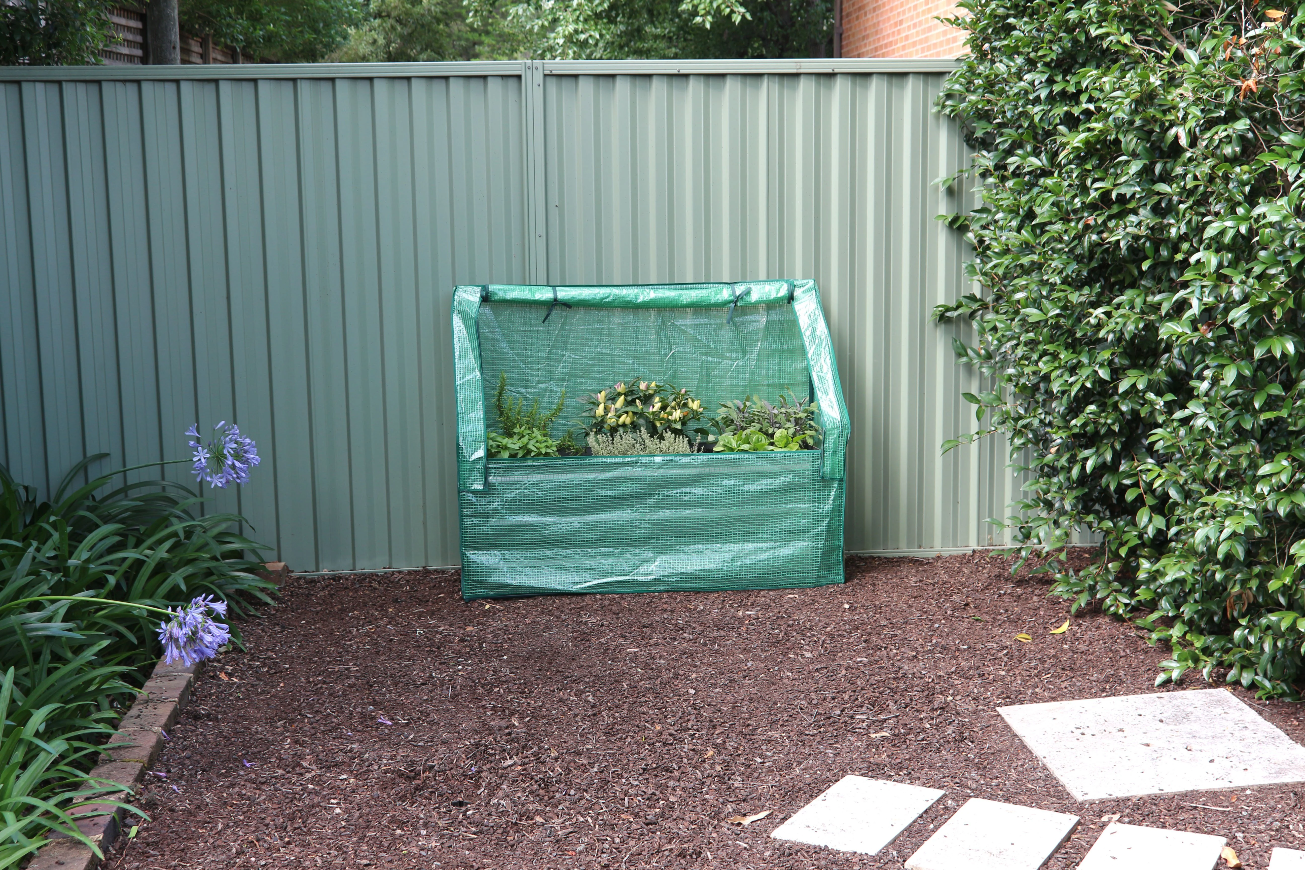 Greenlife Lean-To Drop Over Greenhouse with PE Cover 1250 x 500 x 990mm - Image 5