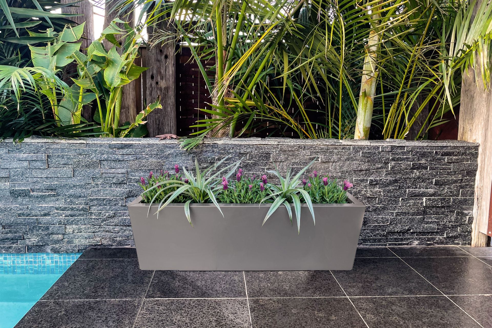 Greenlife Metal Designer Planter Box with Base 1200 x 340 x 400mm Slate Grey - Image 6