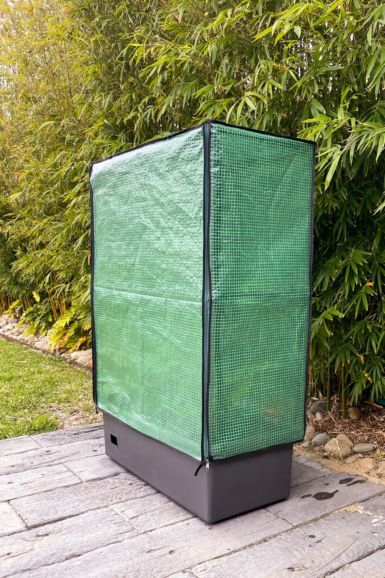 Greenlife Self-Watering Mobile Planter Box with Greenhouse & Netting - Image 11
