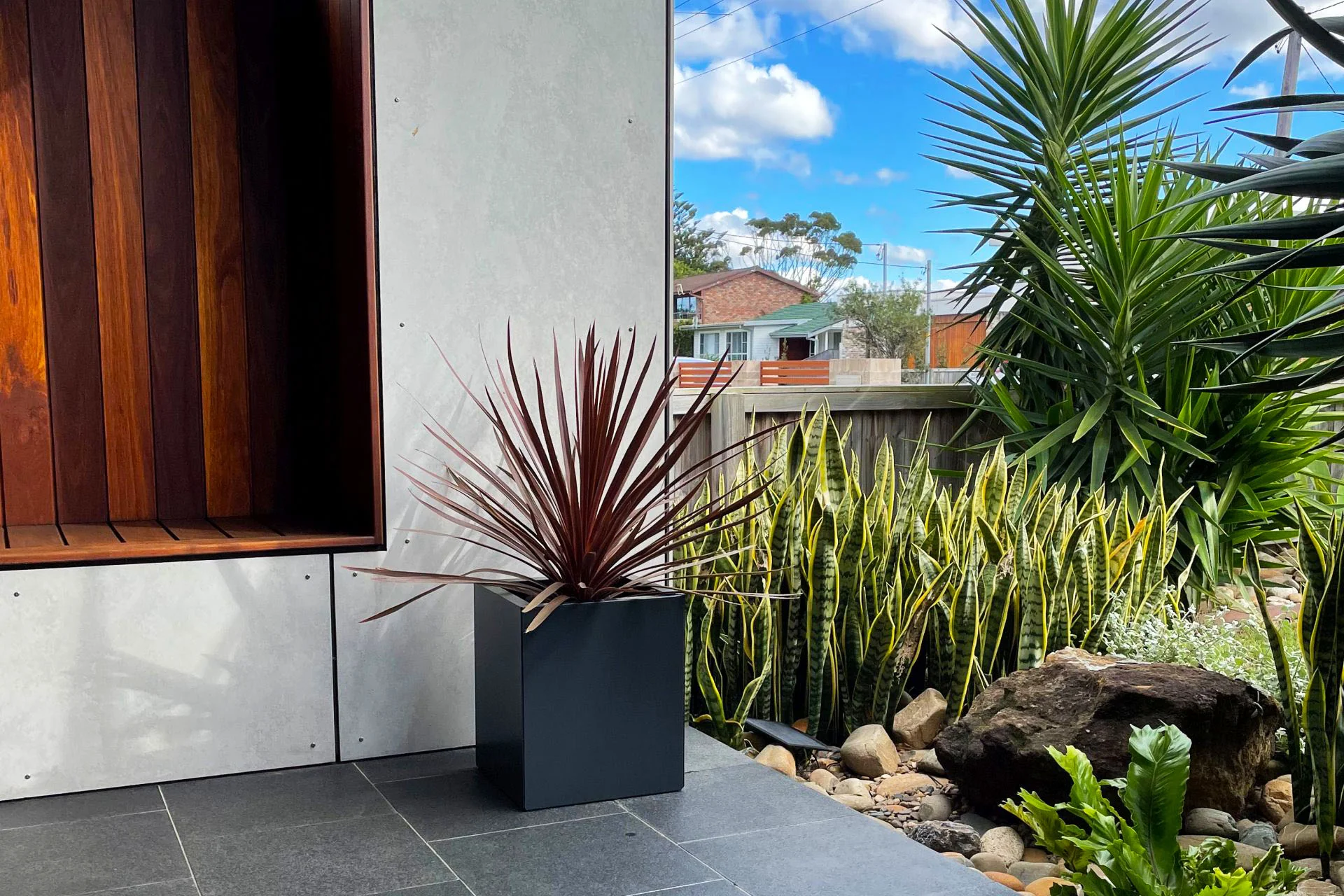 Greenlife Metal Designer Planter Box with Base 340 x 340 x 400mm Charcoal - Image 2