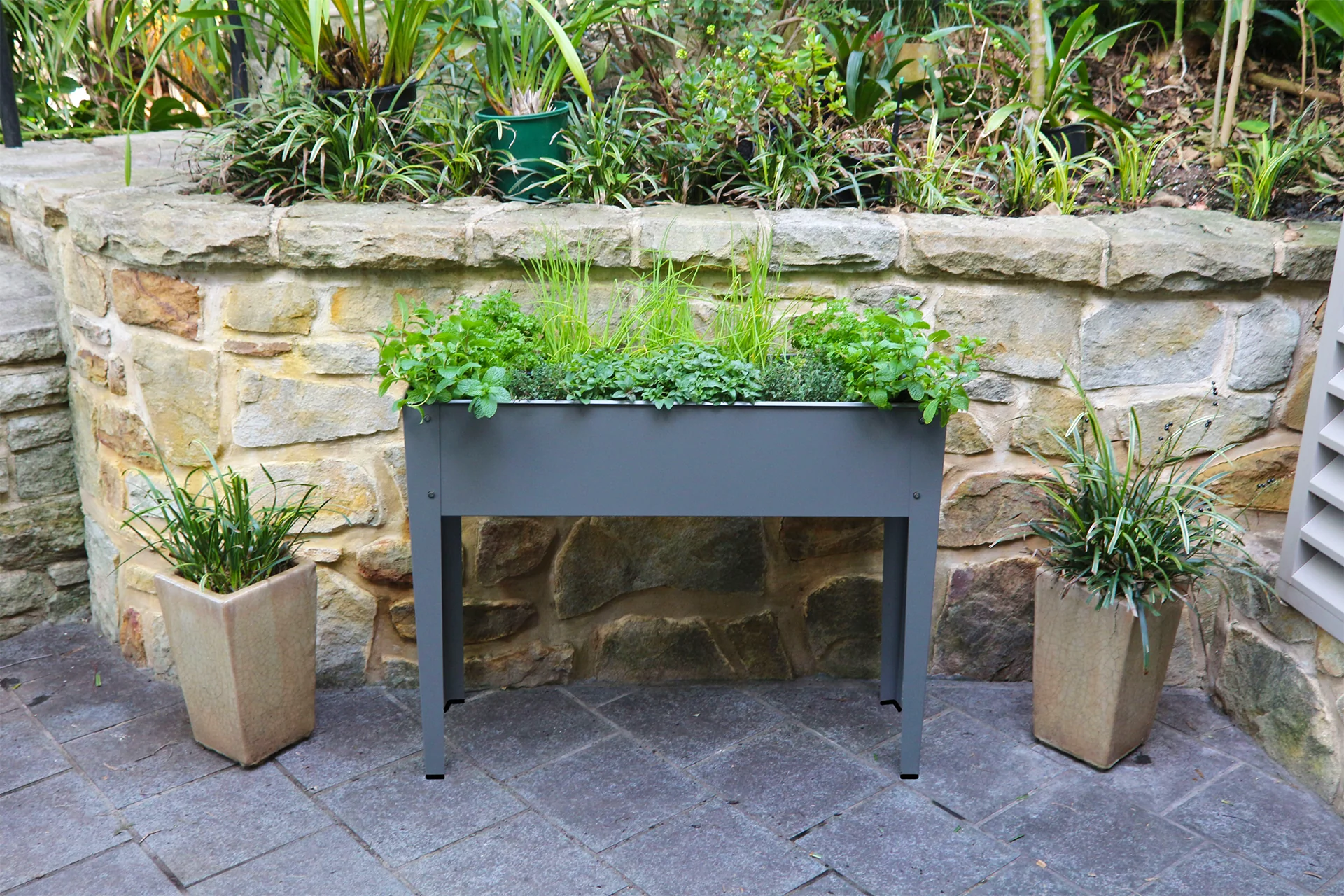 Greenlife Raised Garden Planter 1000 x 300 x 800mm - Slate Grey - Image 2
