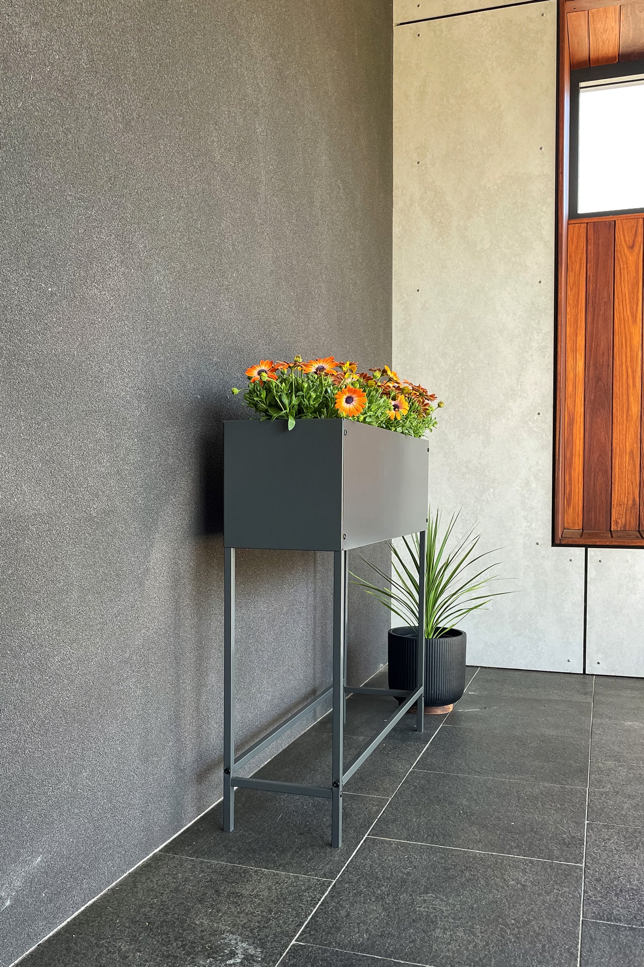 Greenlife Raised Planter Box - 800 x 240 x 800mm - Charcoal - Image 7