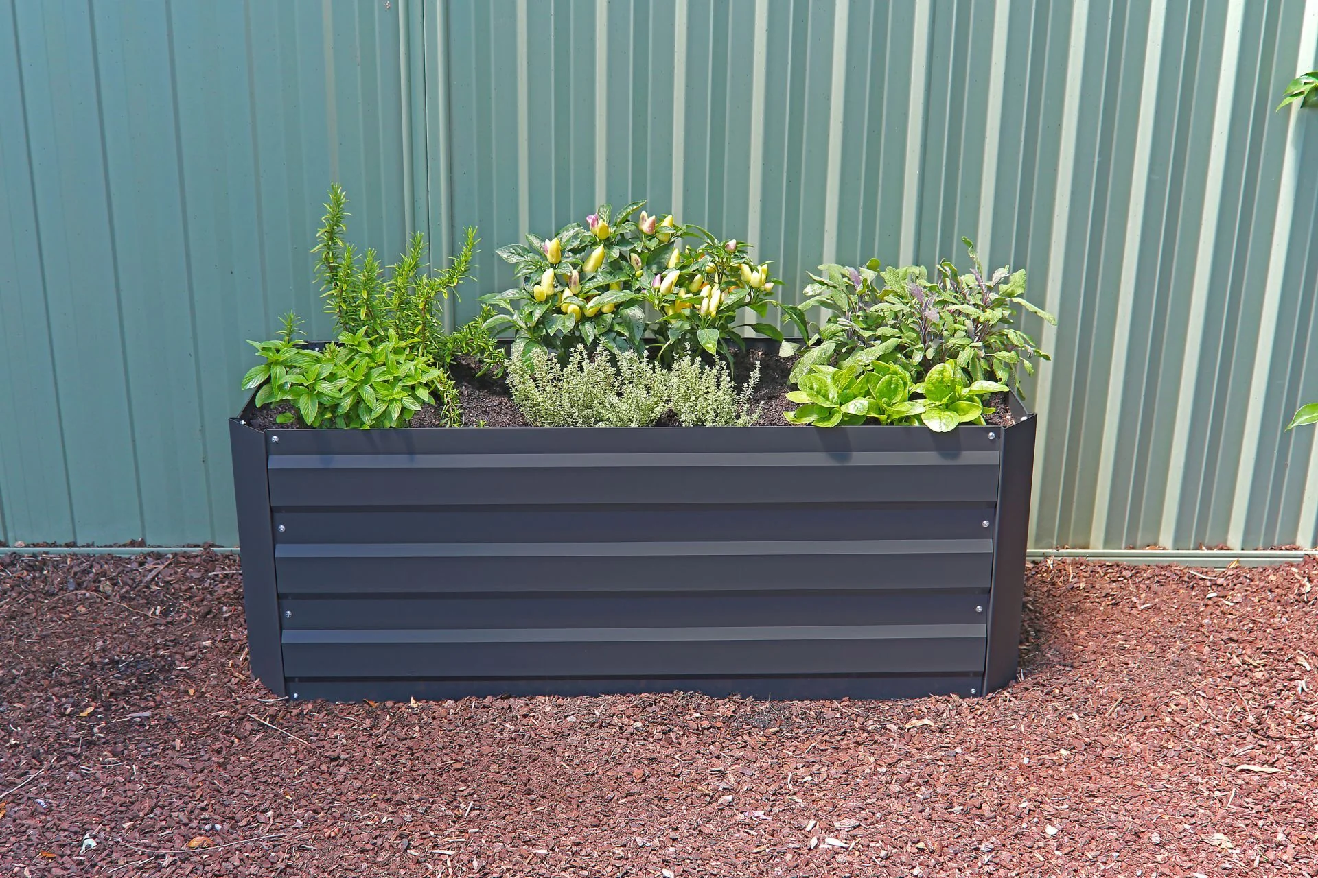 Greenlife Slimline Raised Garden Bed - 1200 x 450 x 450mm - Charcoal - Image 6