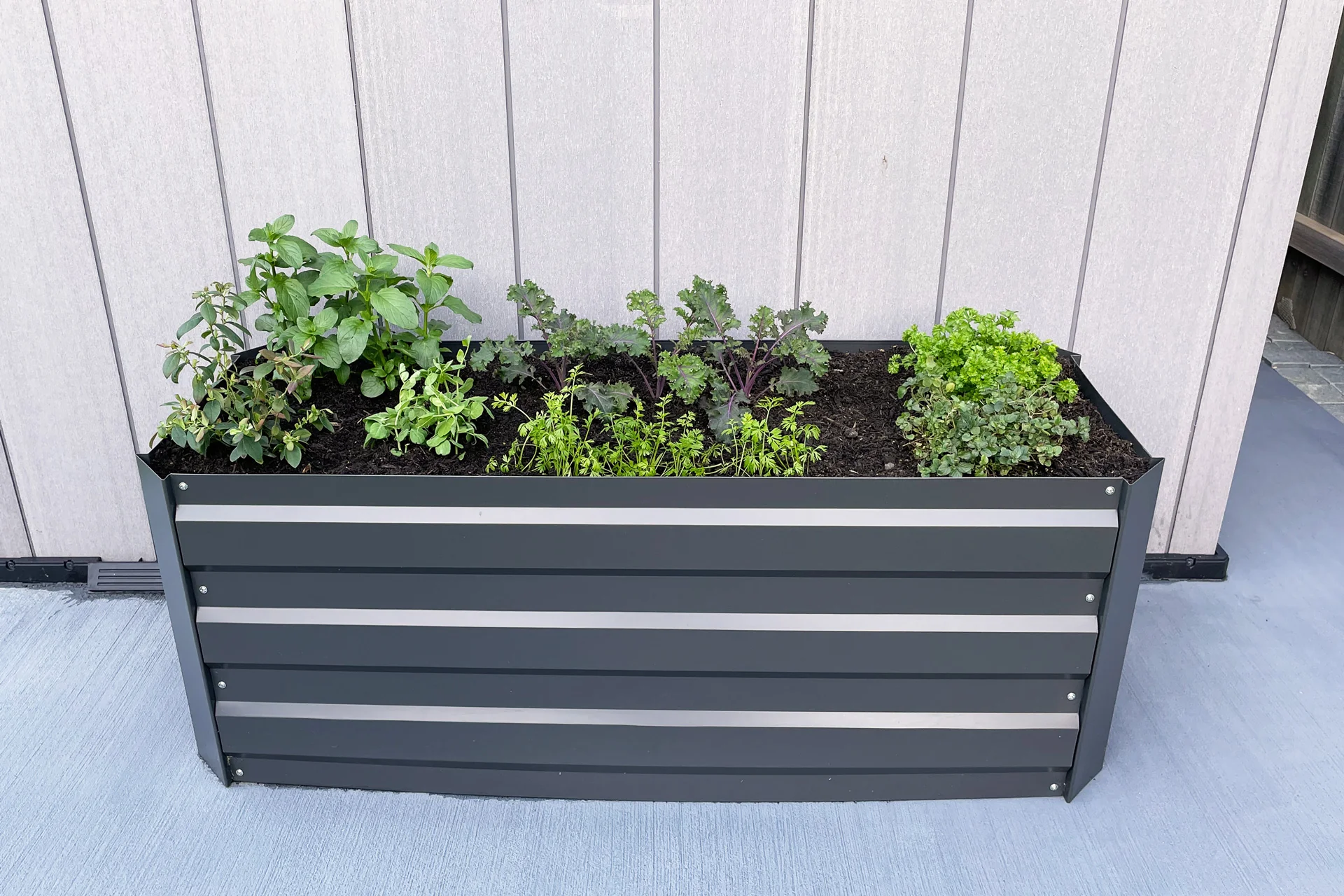 Greenlife Slimline Raised Garden Bed - 1200 x 450 x 450mm - Charcoal - Image 7