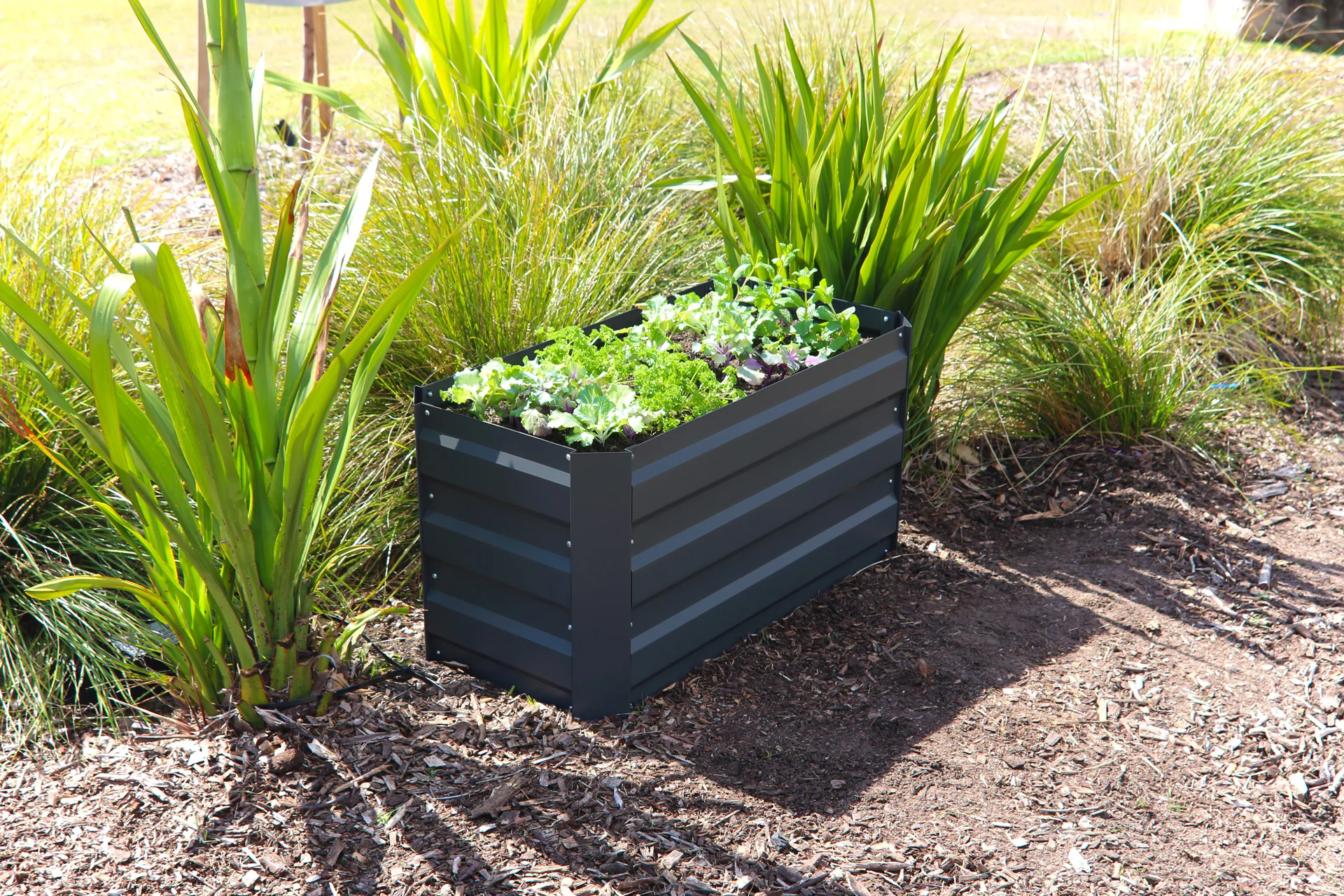 Greenlife Slimline Raised Garden Bed - 900 x 450 x 450mm - Charcoal - Image 4