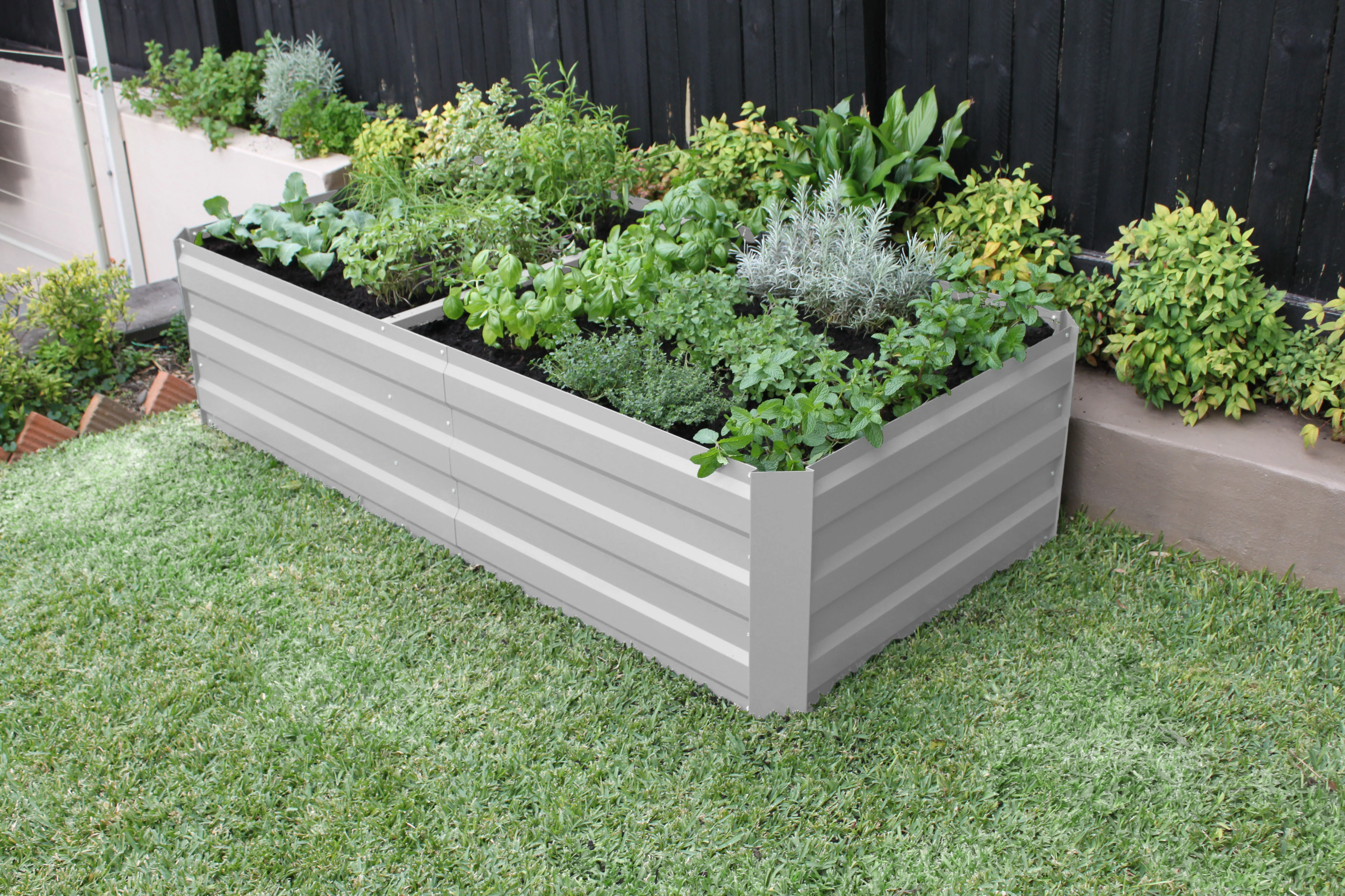 Greenlife Premium Large Garden Bed Vintage White + Drop Over PE Greenhouse 1850 x 950 x 1020 - Image 2