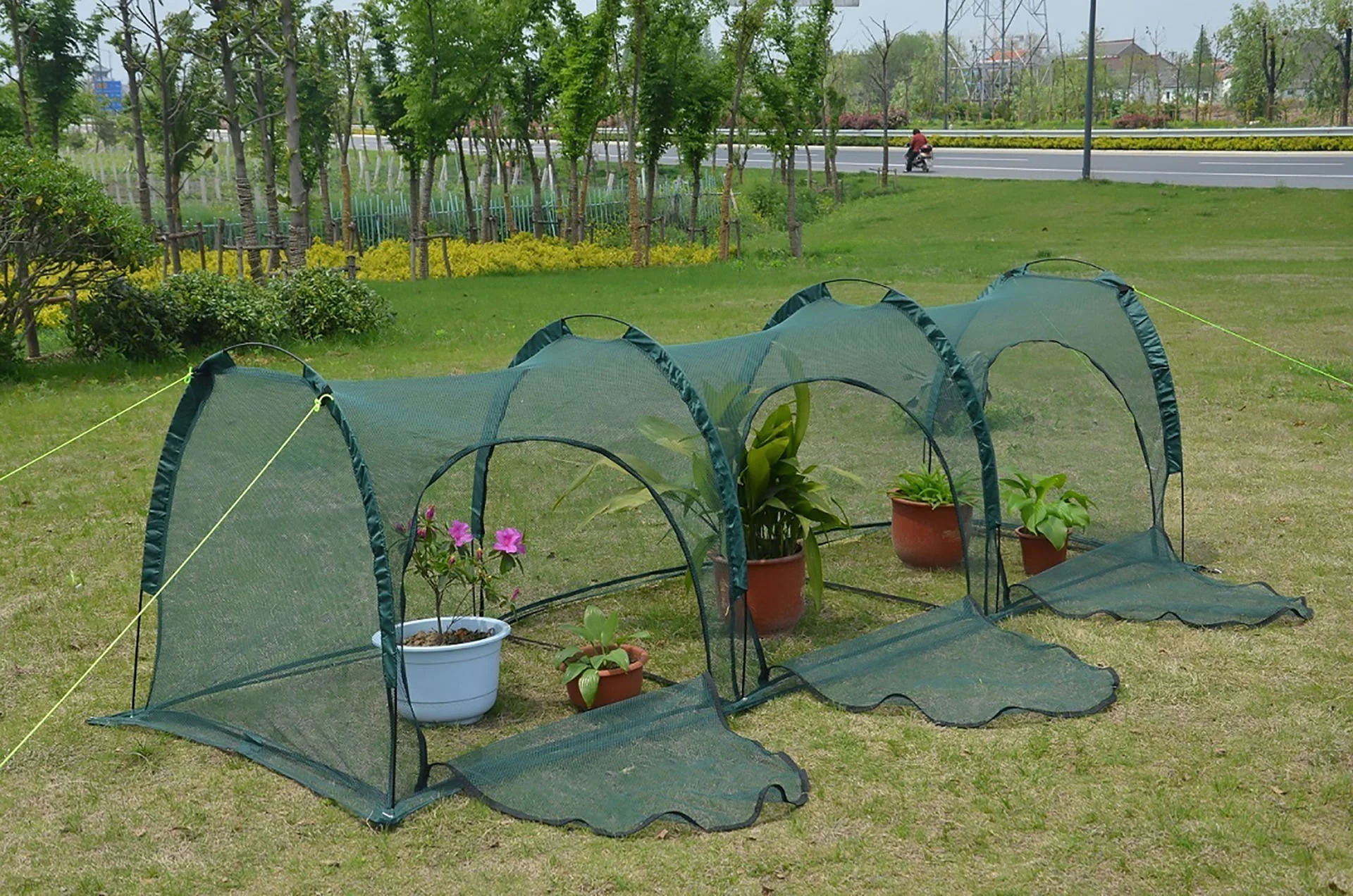 Maze Net Garden Tunnel - 3000L x 1000W x 1000H - Image 4