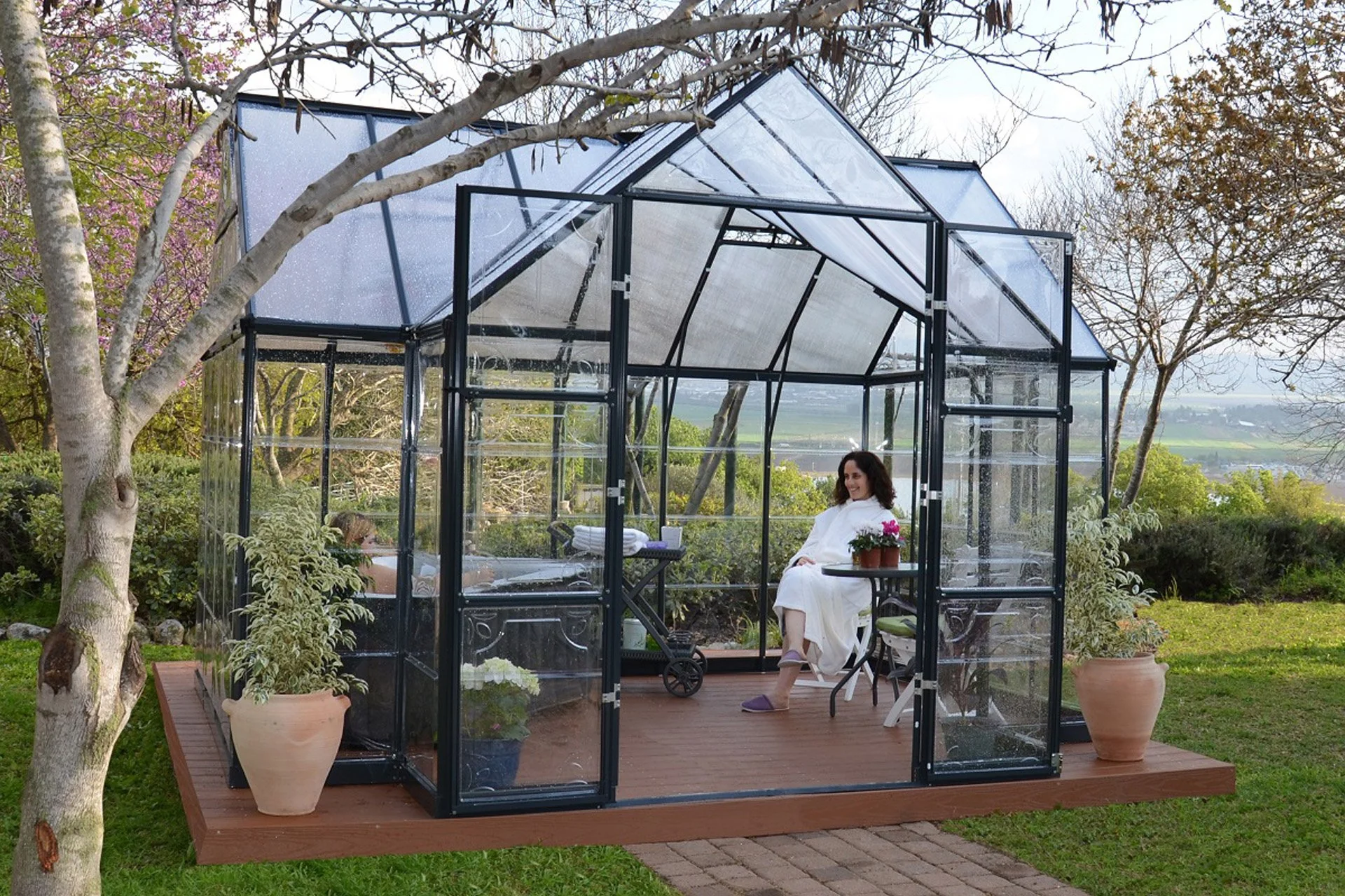Maze Victory Premium Polycarbonate Greenhouse - Image 5