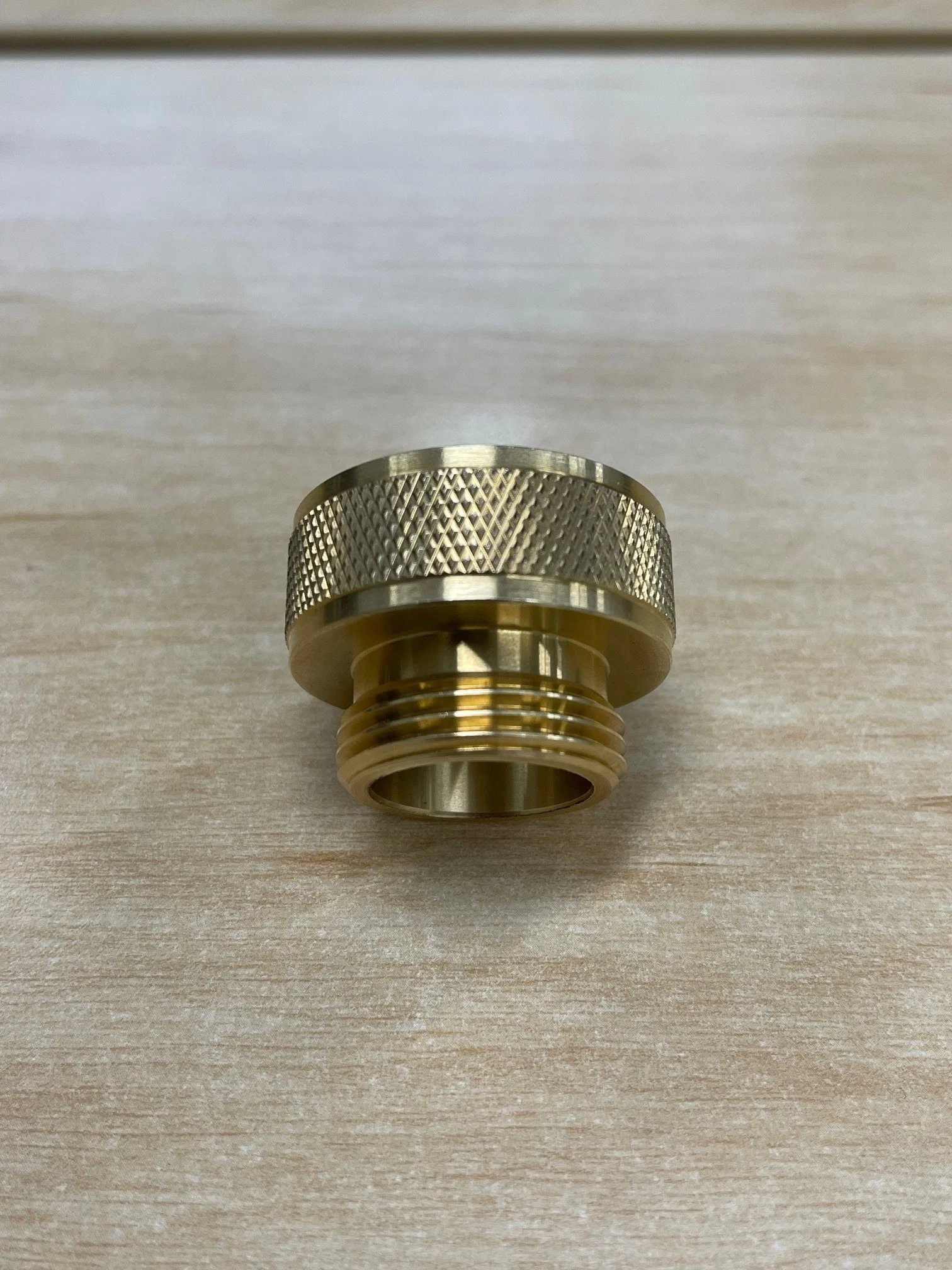 Orbit Brass Garden Tap Reducing Adaptor 25mm Female x 20mm Male - Image 3