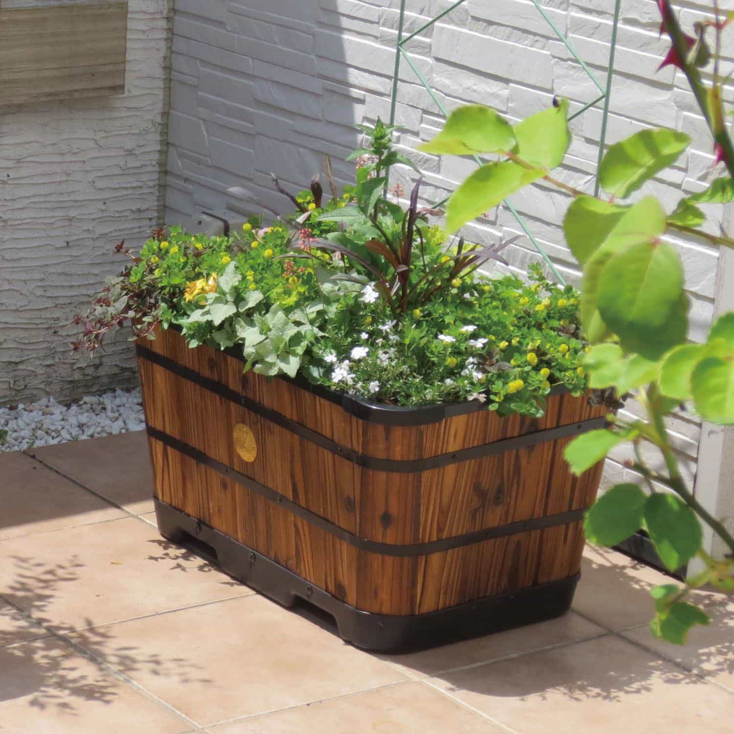 VegTrug Wooden Planter Trough 90cm with Plastic Base - Burnt Oak (3 Pack) - Image 3